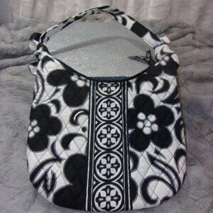 E-104 VERA BRADLEY NIGHT AND DAY QUILTED FLORAL SHOULDER/HANDBAG